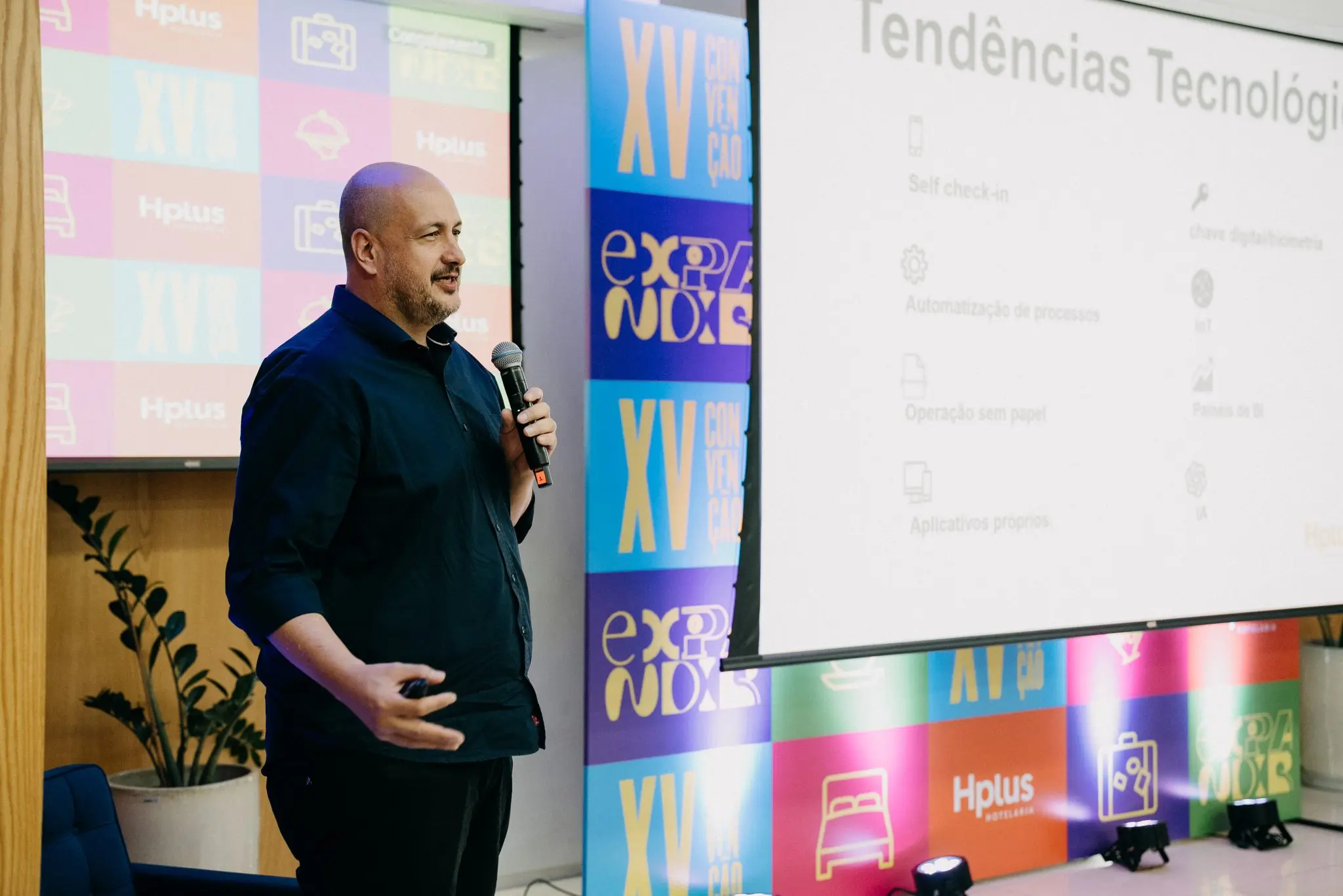 Programação da convenção incluiu painéis, encontros executivos e apresentações estratégicas da Hplus - Crédito: divulgação